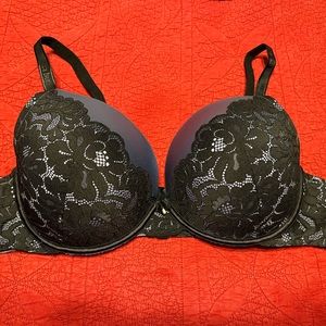Tara Lynn by Torrid Bra size 48C